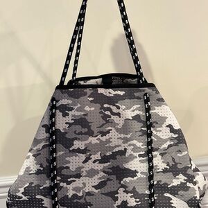 Pop Ups Brand Oversized Stylish Camouflage Tote Bag